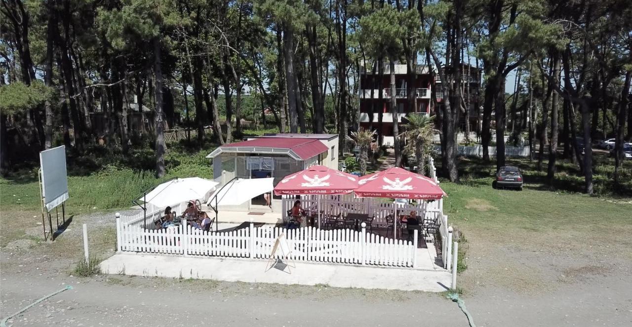 Guest House Guriani 그리골레티 외부 사진